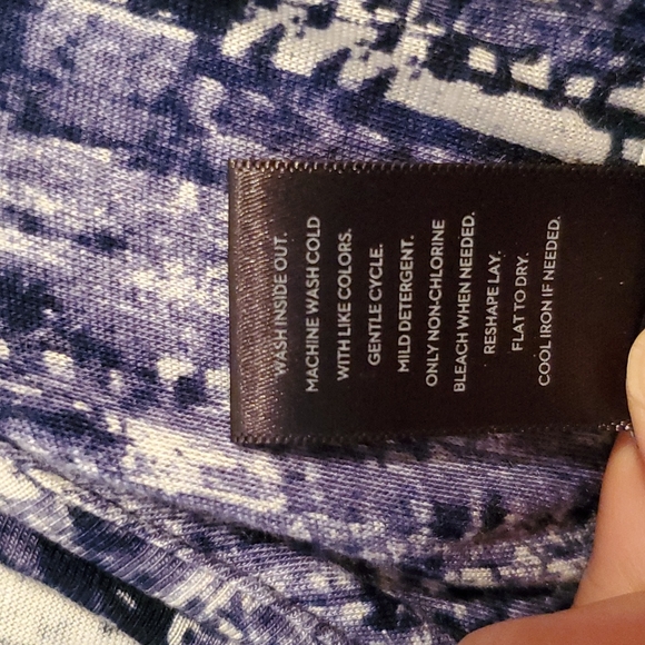 Simply Vera Wang cami - Picture 5 of 7